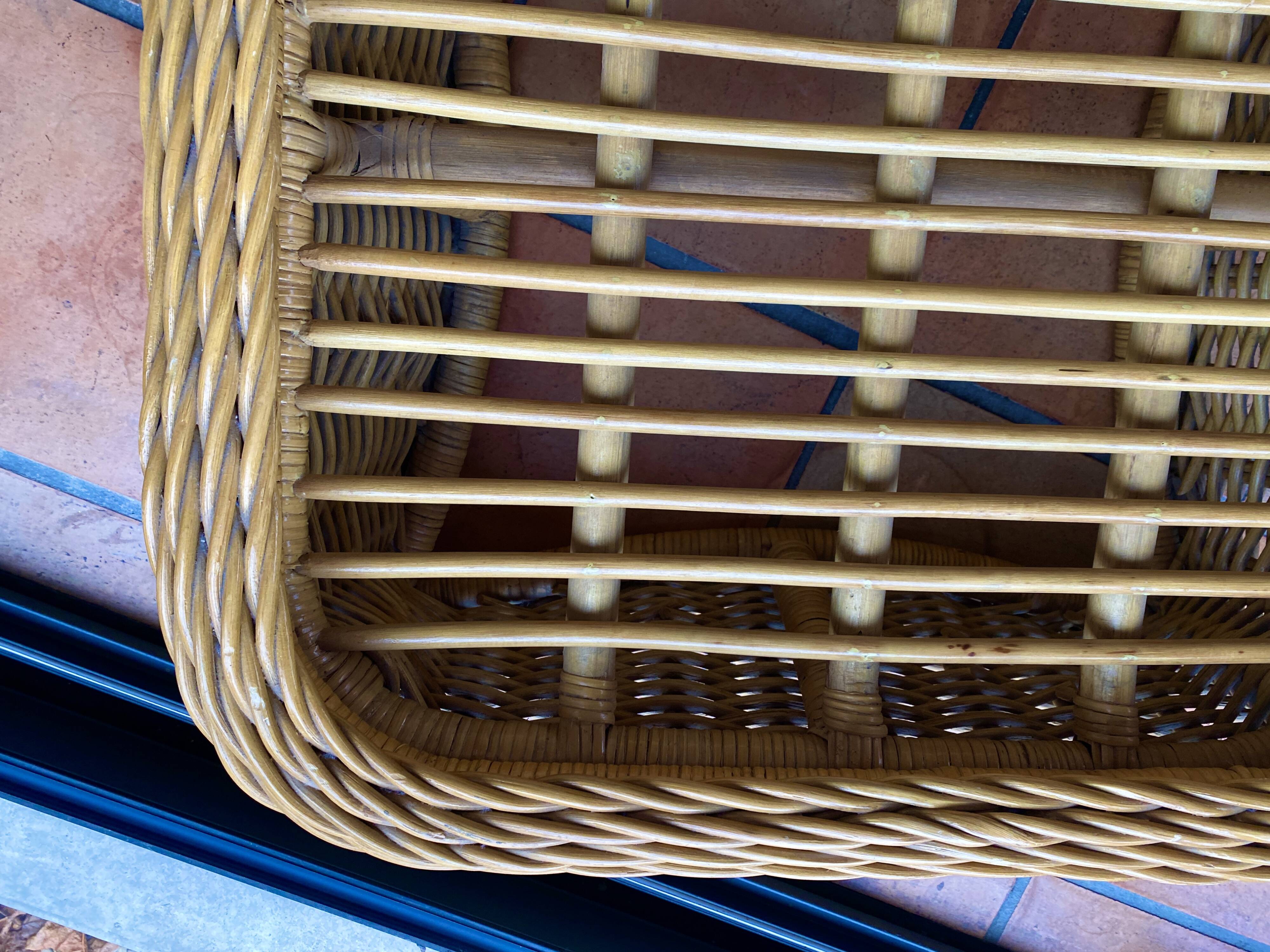 Square pouf or footstool in rattan