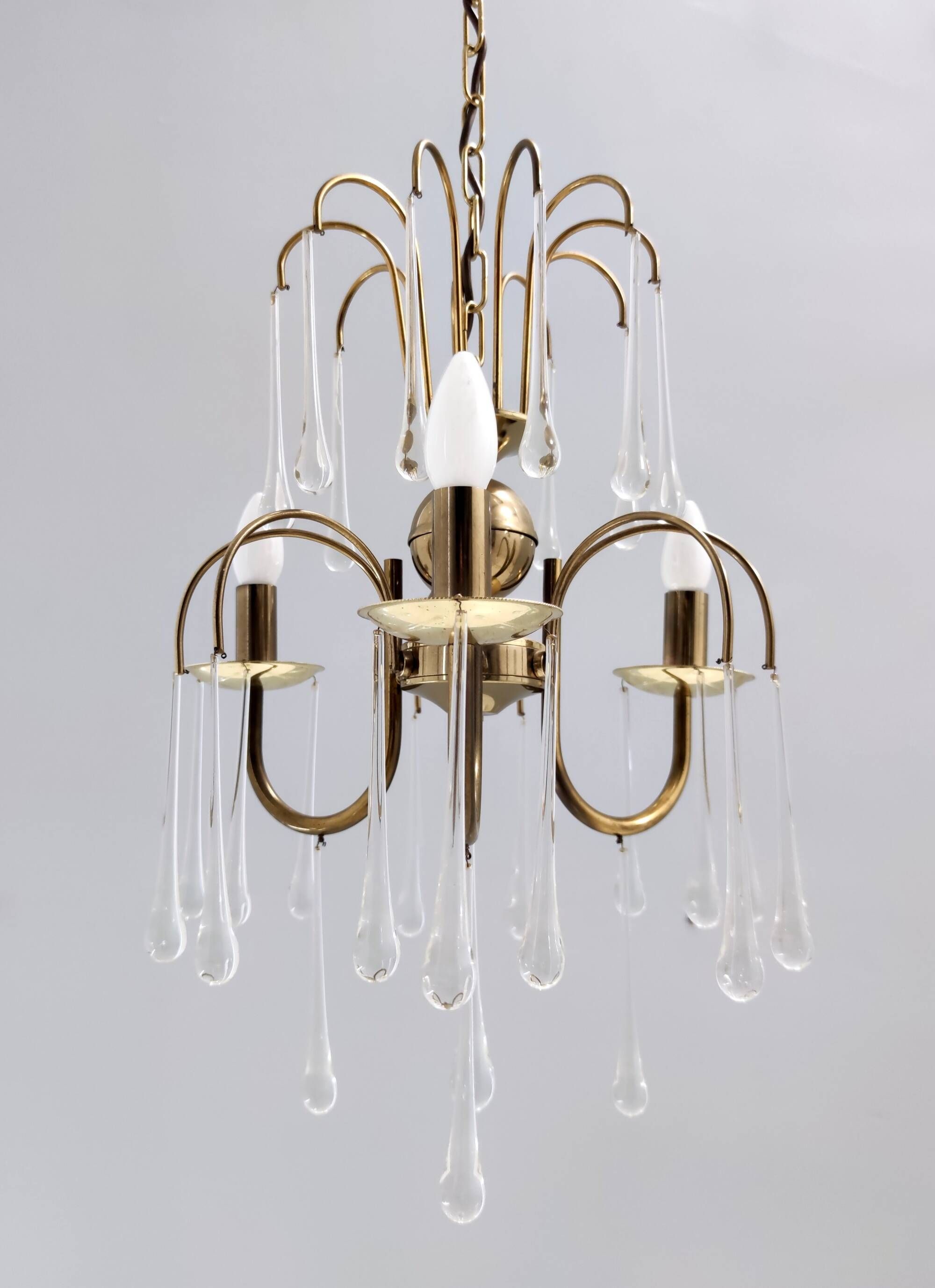 Postmodern Murano Glass Teardrop Chandelier in the Style of Venini, Italy