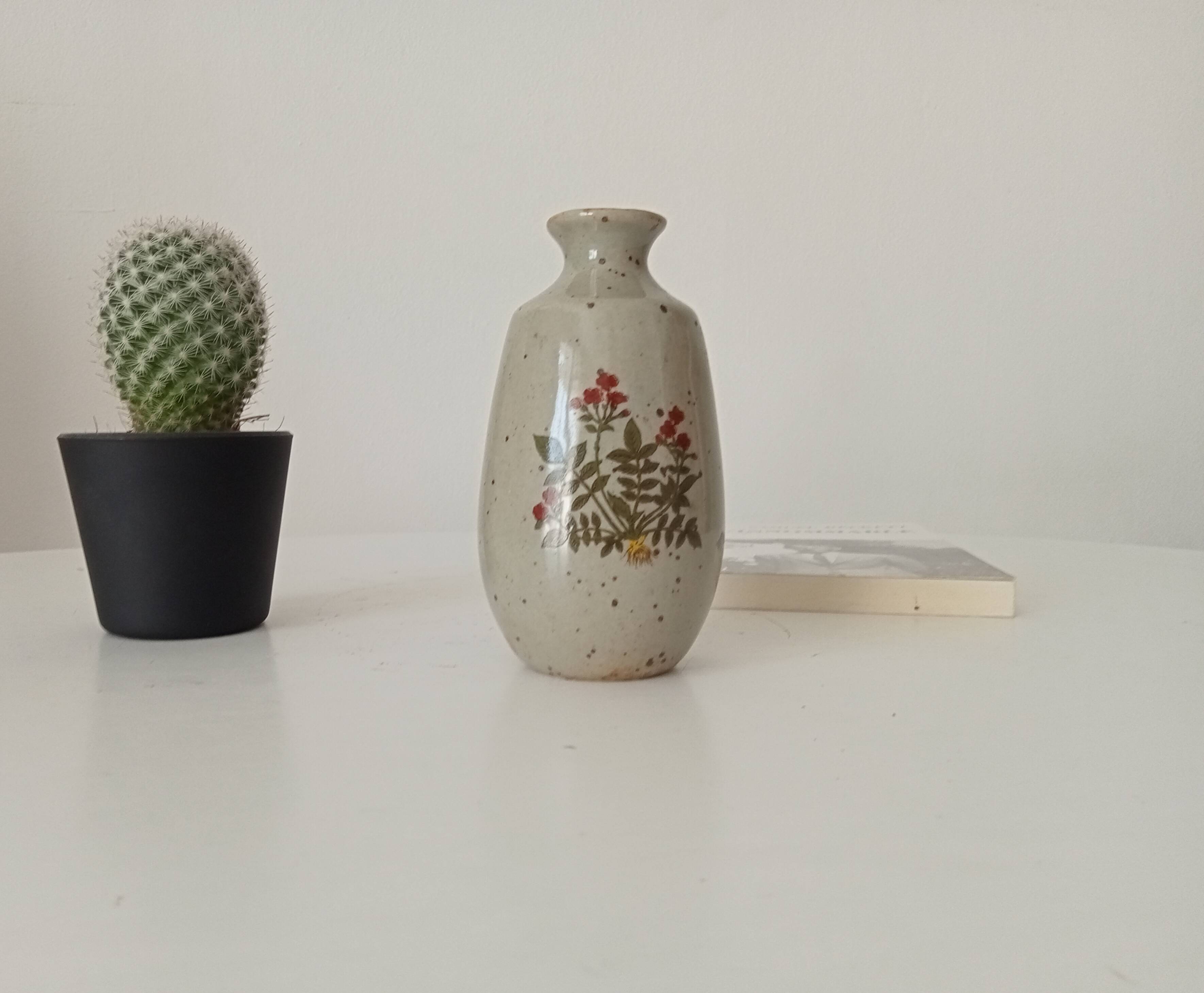Petit vase vintage japonais en grès moucheté