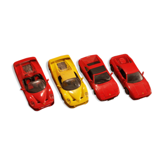 Lot de 4 modèles Ferrari 1/24