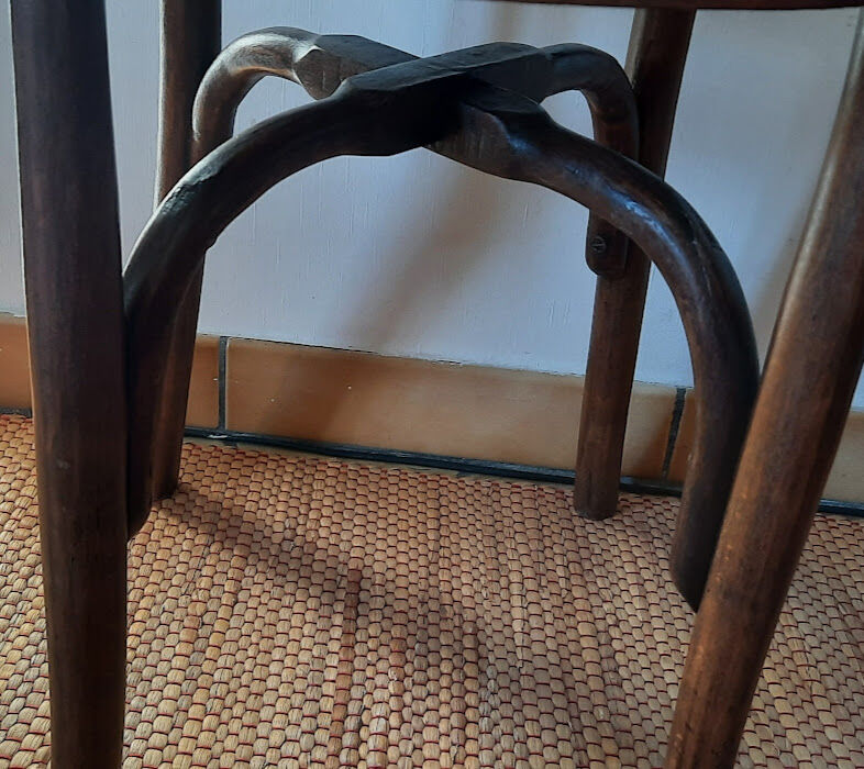 Bistro chair