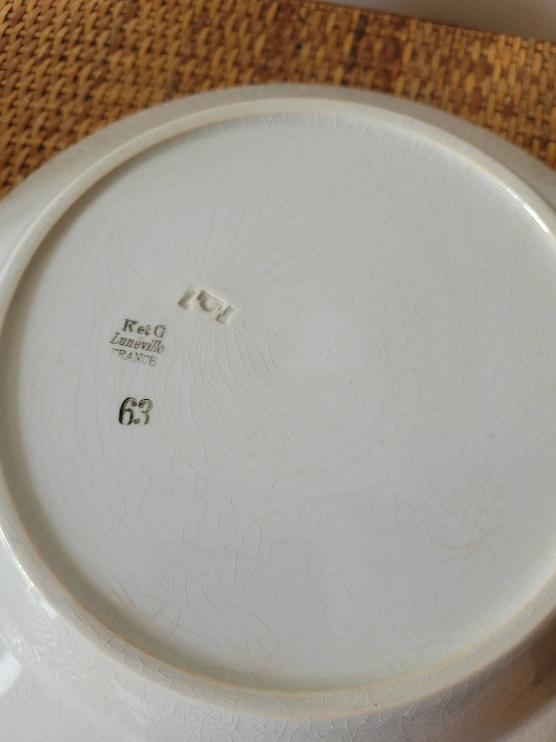 Large K&G Luneville deep dish