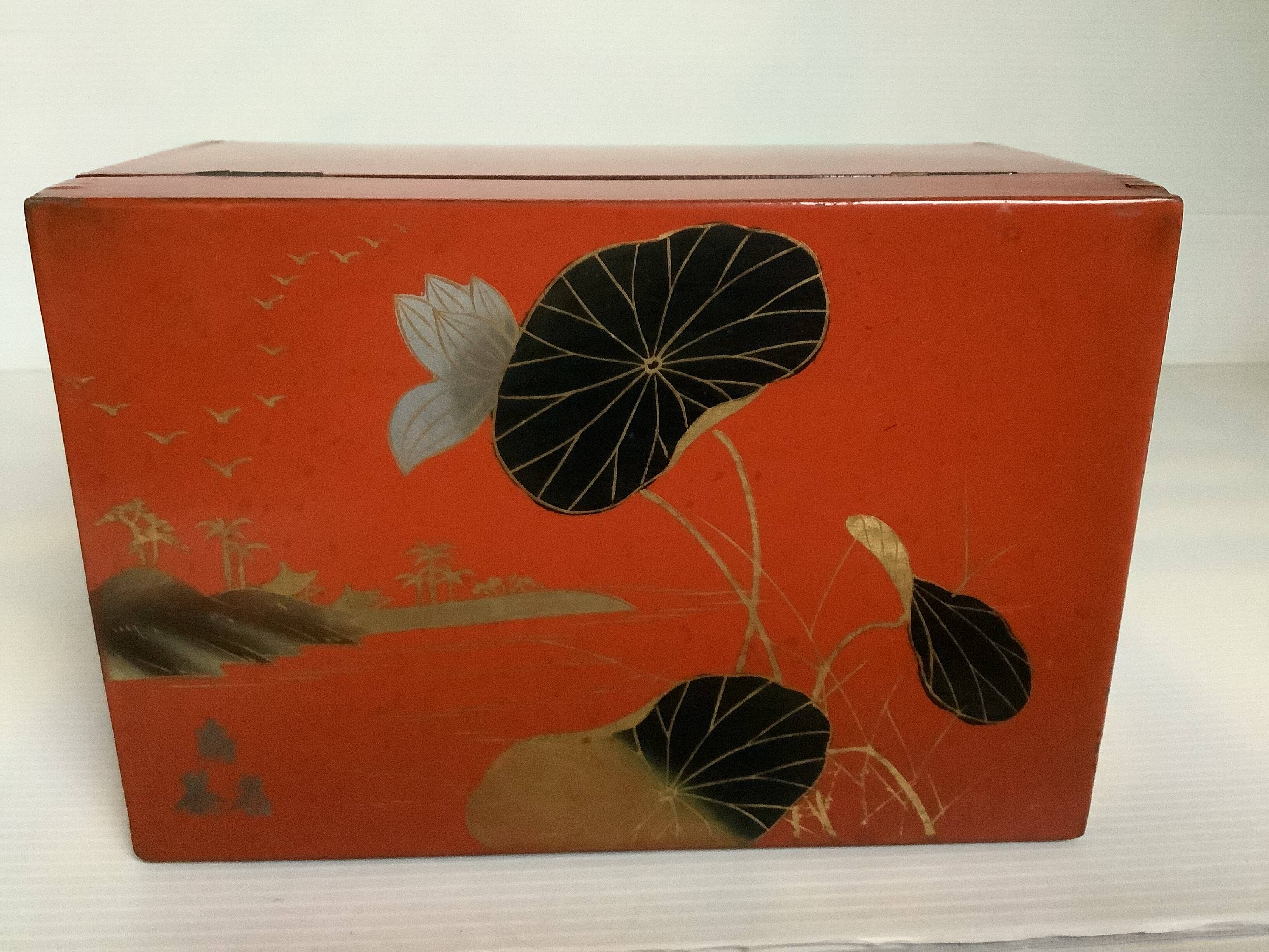 Chaffanjon Indochinese lacquered wooden box