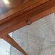 Bureau style Louis XVI en bois exotique