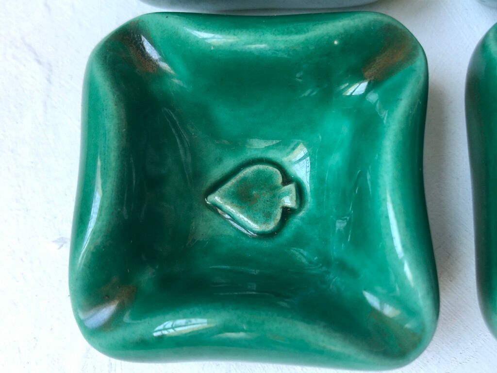 Set of 4 ceramics cups