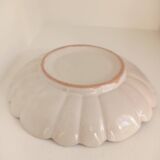 Scalloped decorative plate
