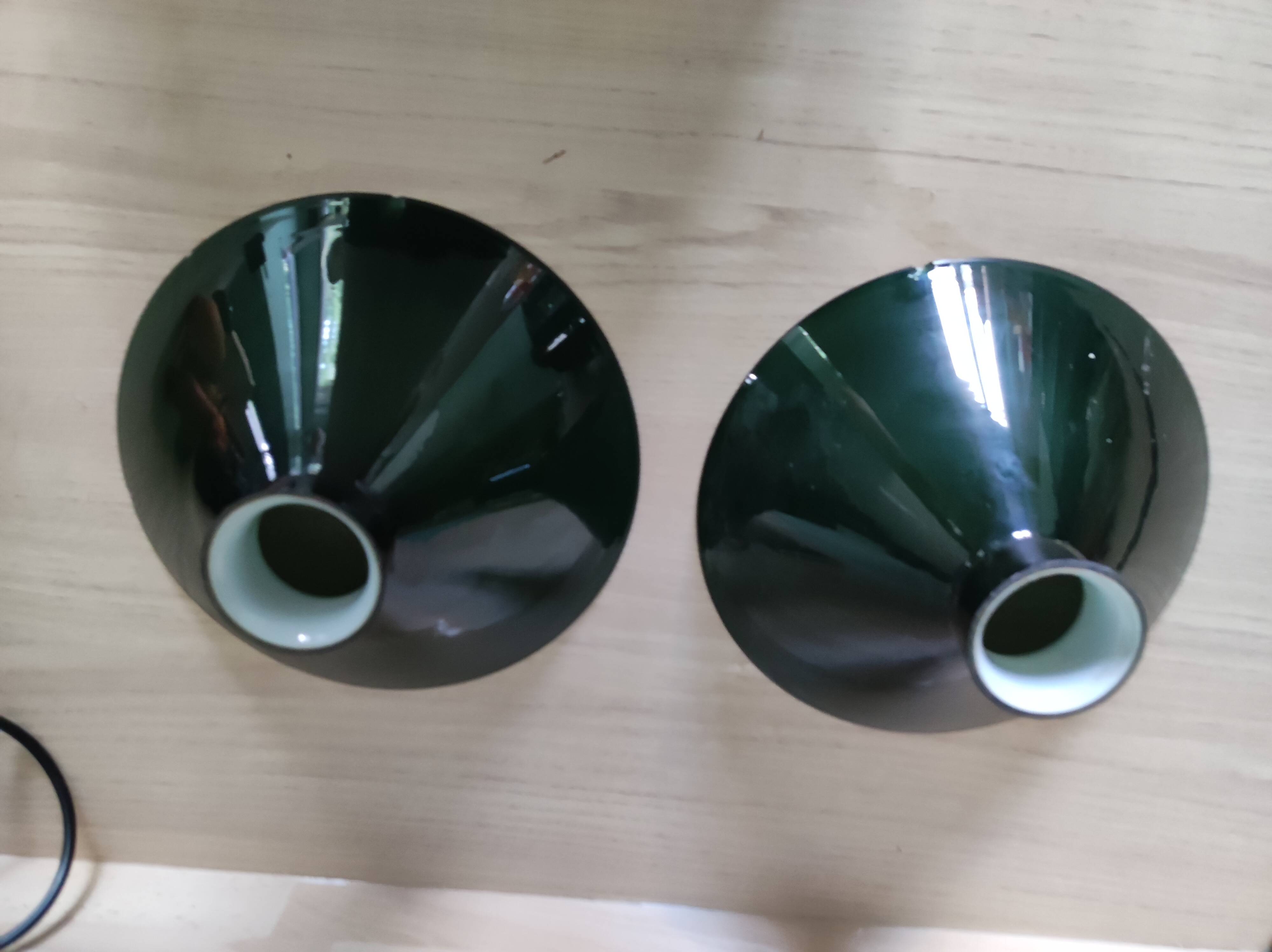Lot 2 abat jour verre opaline vert