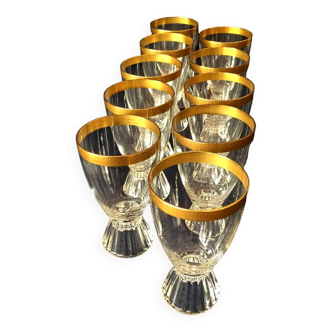 Suite de 10 verres a shot ou verres a porto en cristal pourtour cle grecque dore
