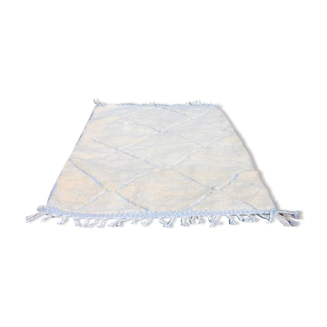 Handmade Berber rug 250cm x 150cm