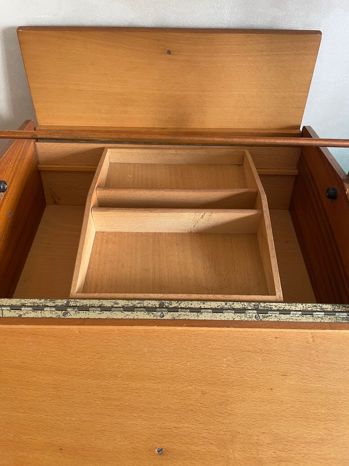 Scandinavian style worker