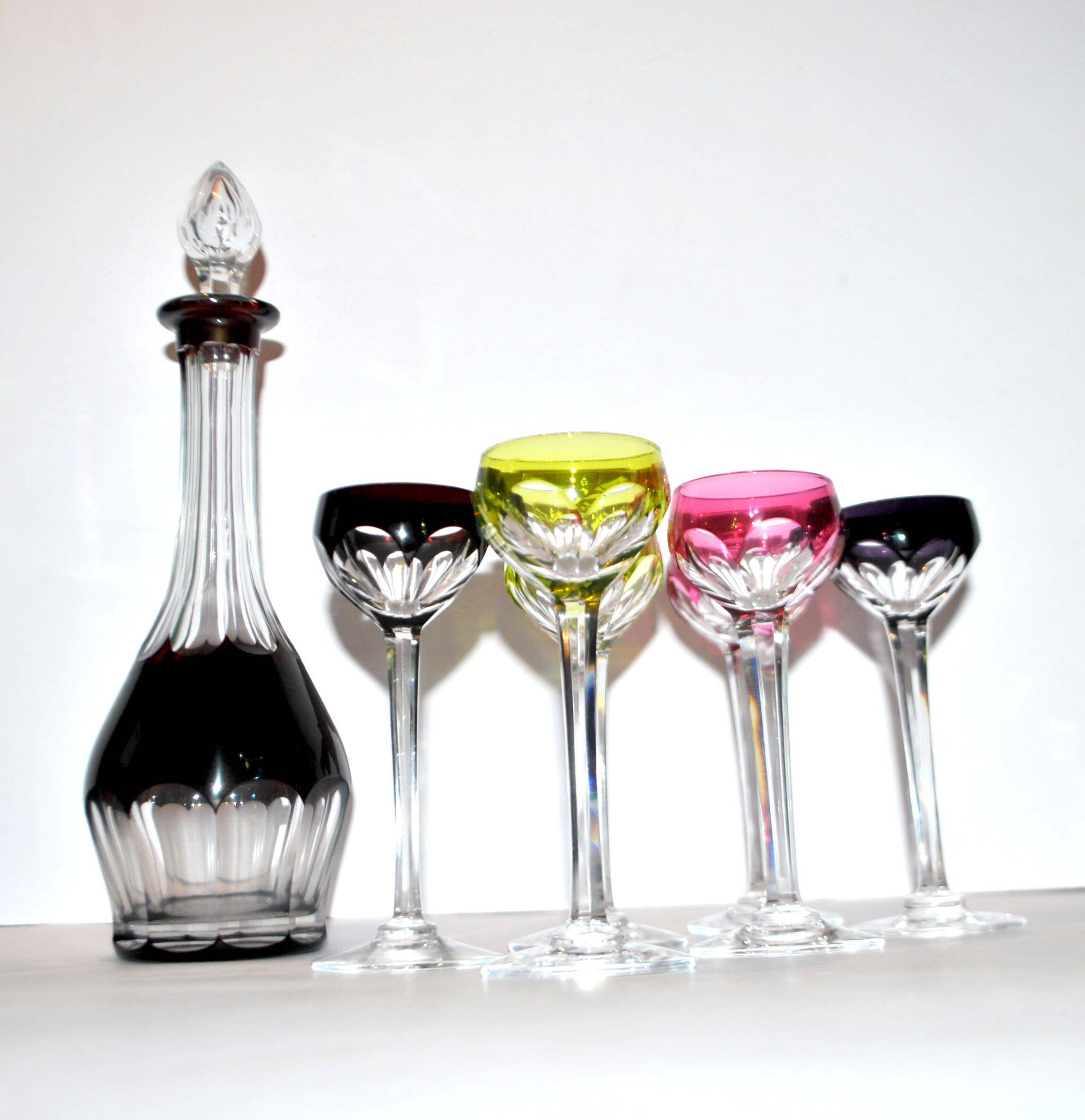 Carafe et 6 verres à liqueur Saint-Louis Bristol Joseph overlay cristal doublé