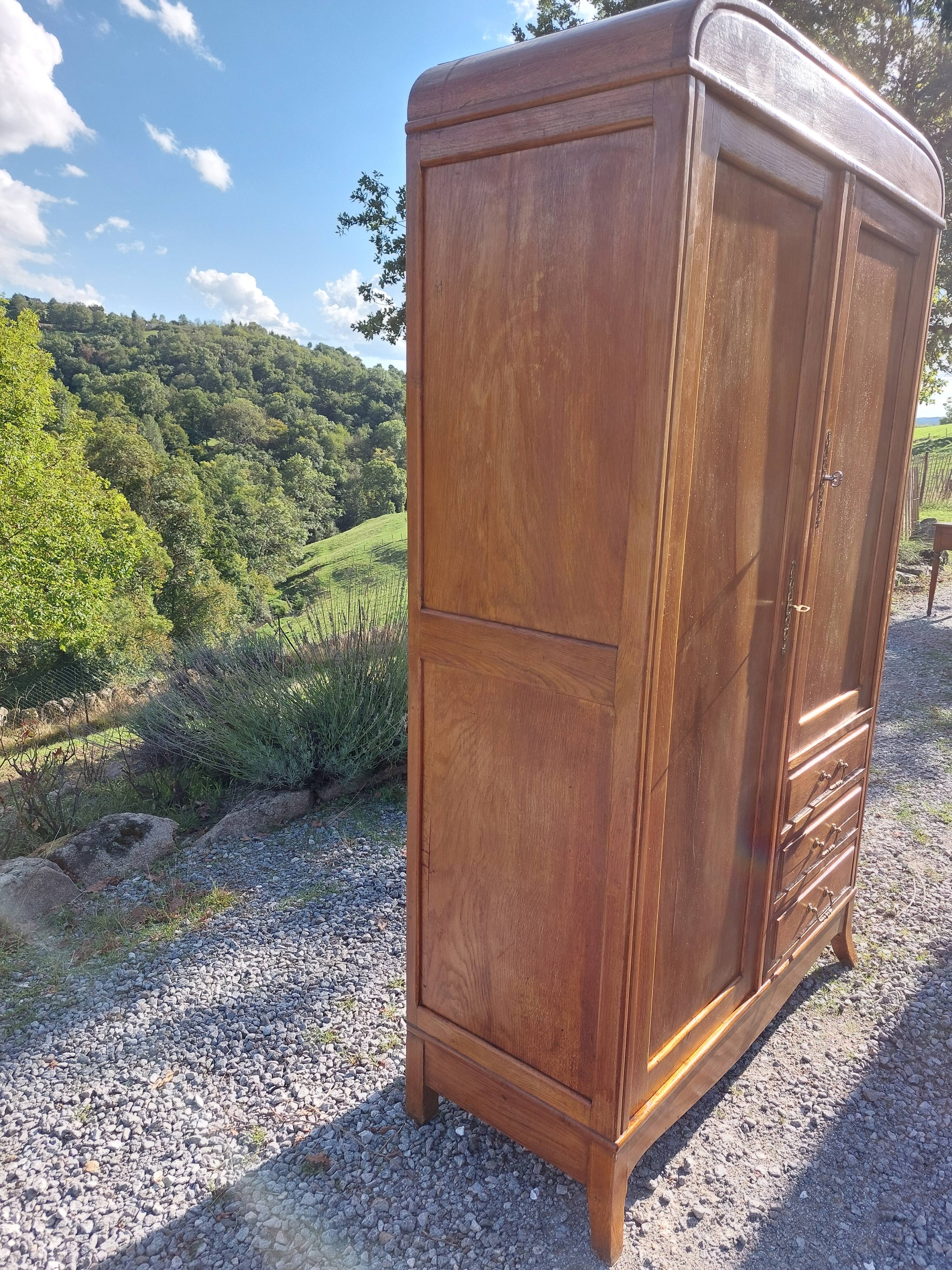 triple-function wardrobe, hanging space, 1940s
