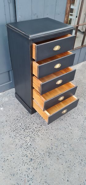 dresser rag five drawers patina black