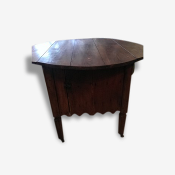 Old guard flaps dining table