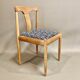 Ensemble de quatre chaises design scandinave 1950.