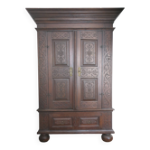 Antique carved oak farmhouse wardrobe, 1780
