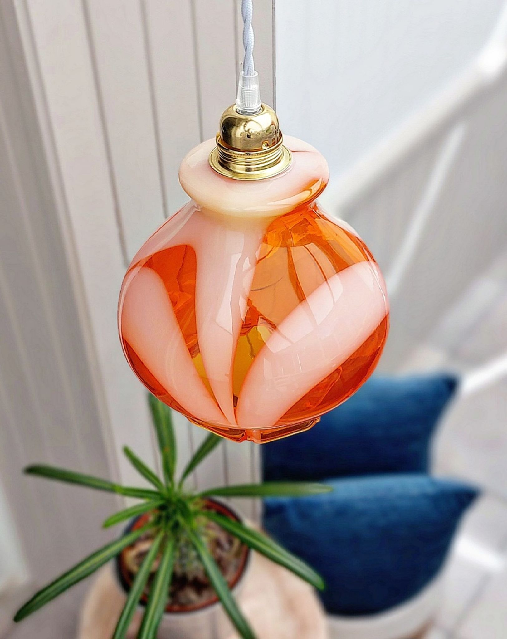 Vintage pendant lamp