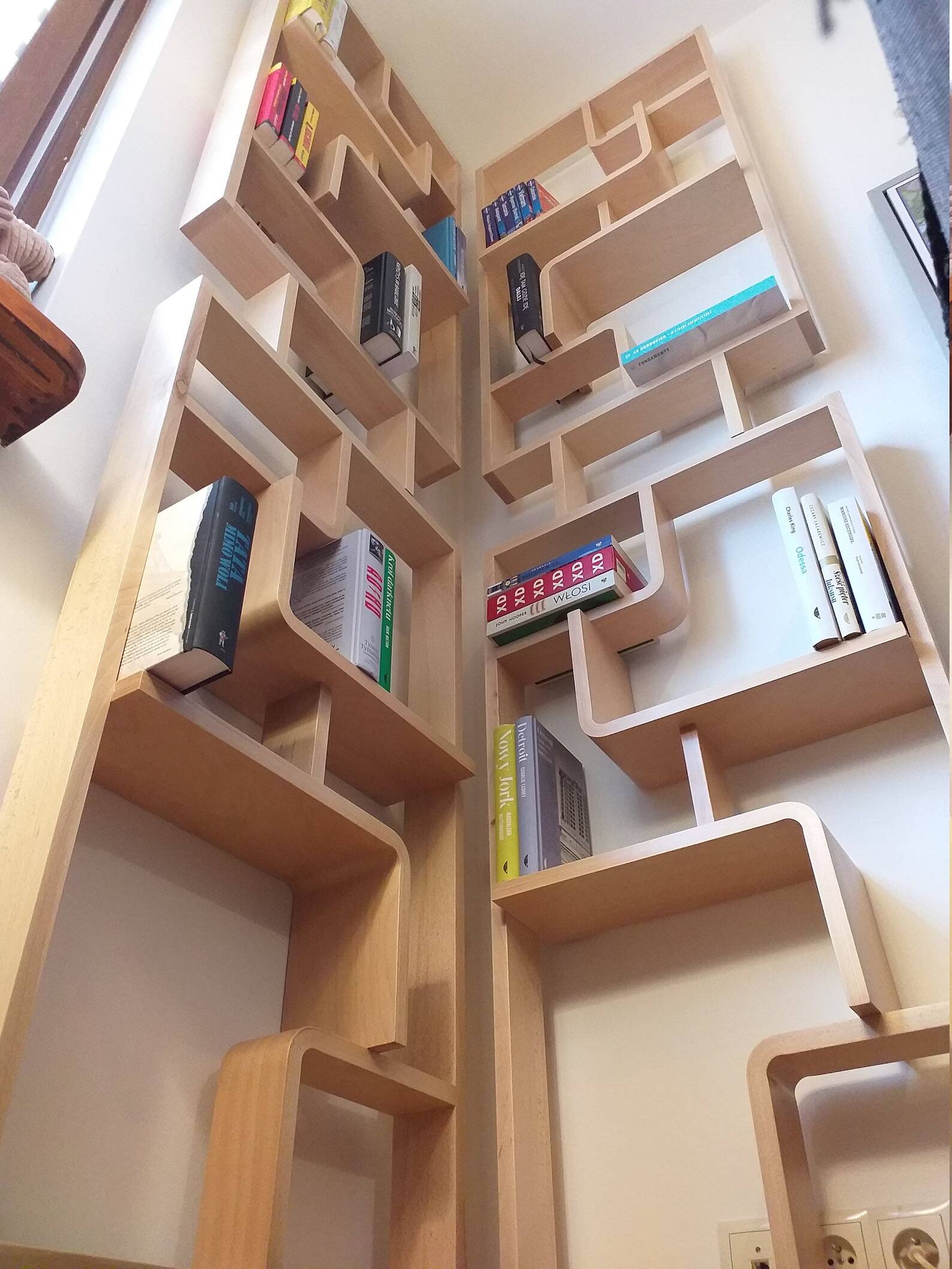 Two screens, partition walls, Volak shelves in bent wood