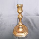 Bougeoir  bronze doré à binet percé XVII siècle