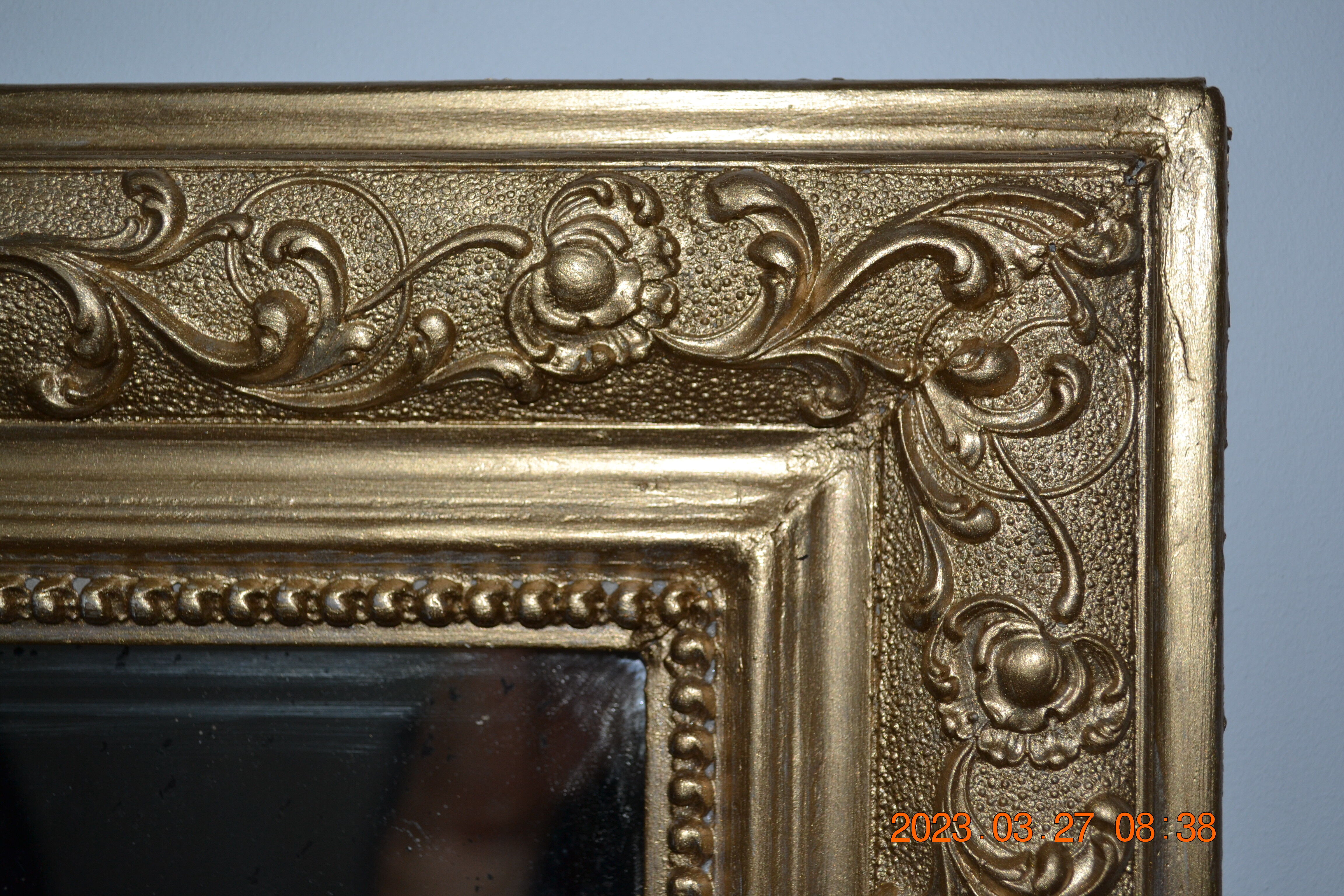 Mirror with gilded frame – Mid-twentieth century