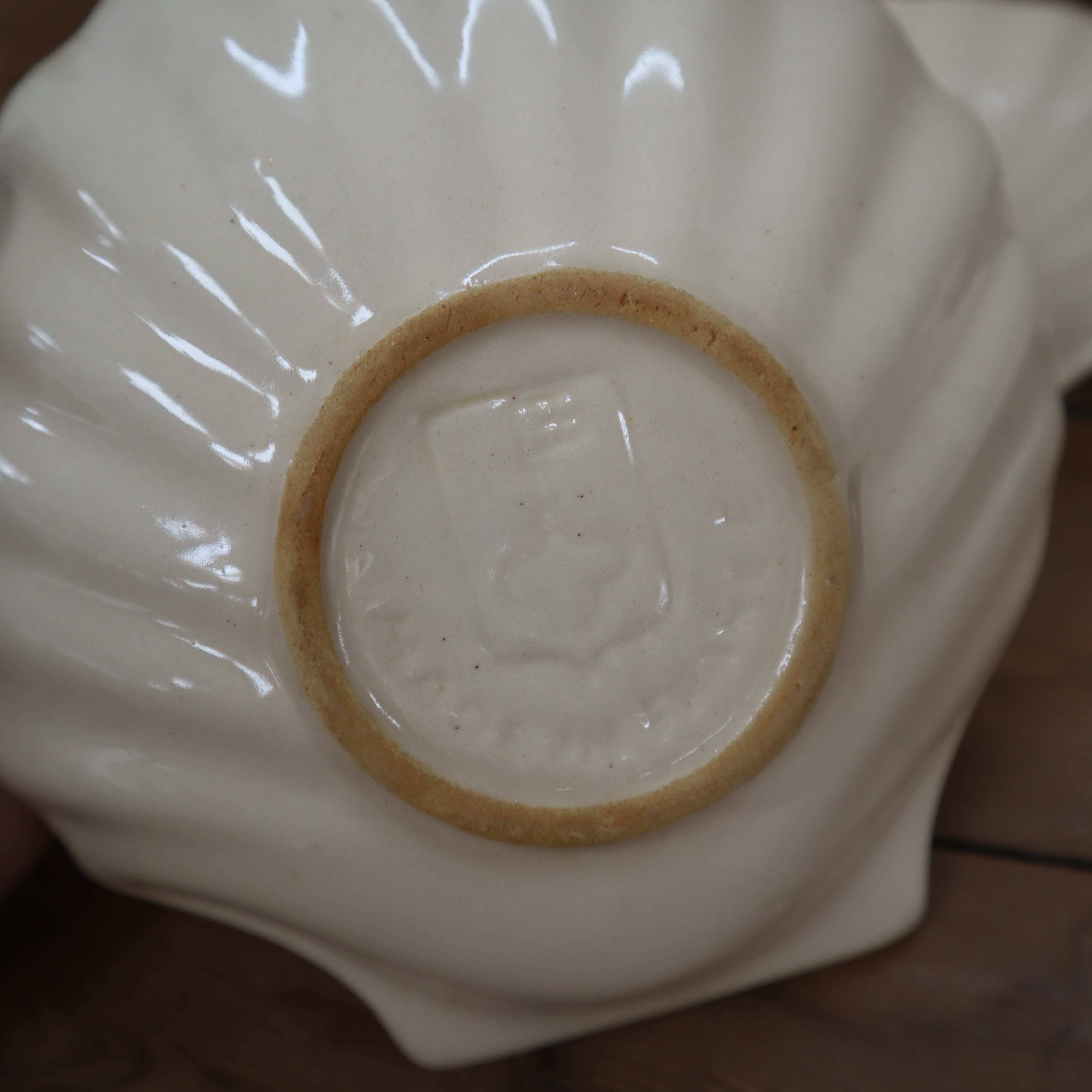 6 Emile Henry ceramic shell bowls