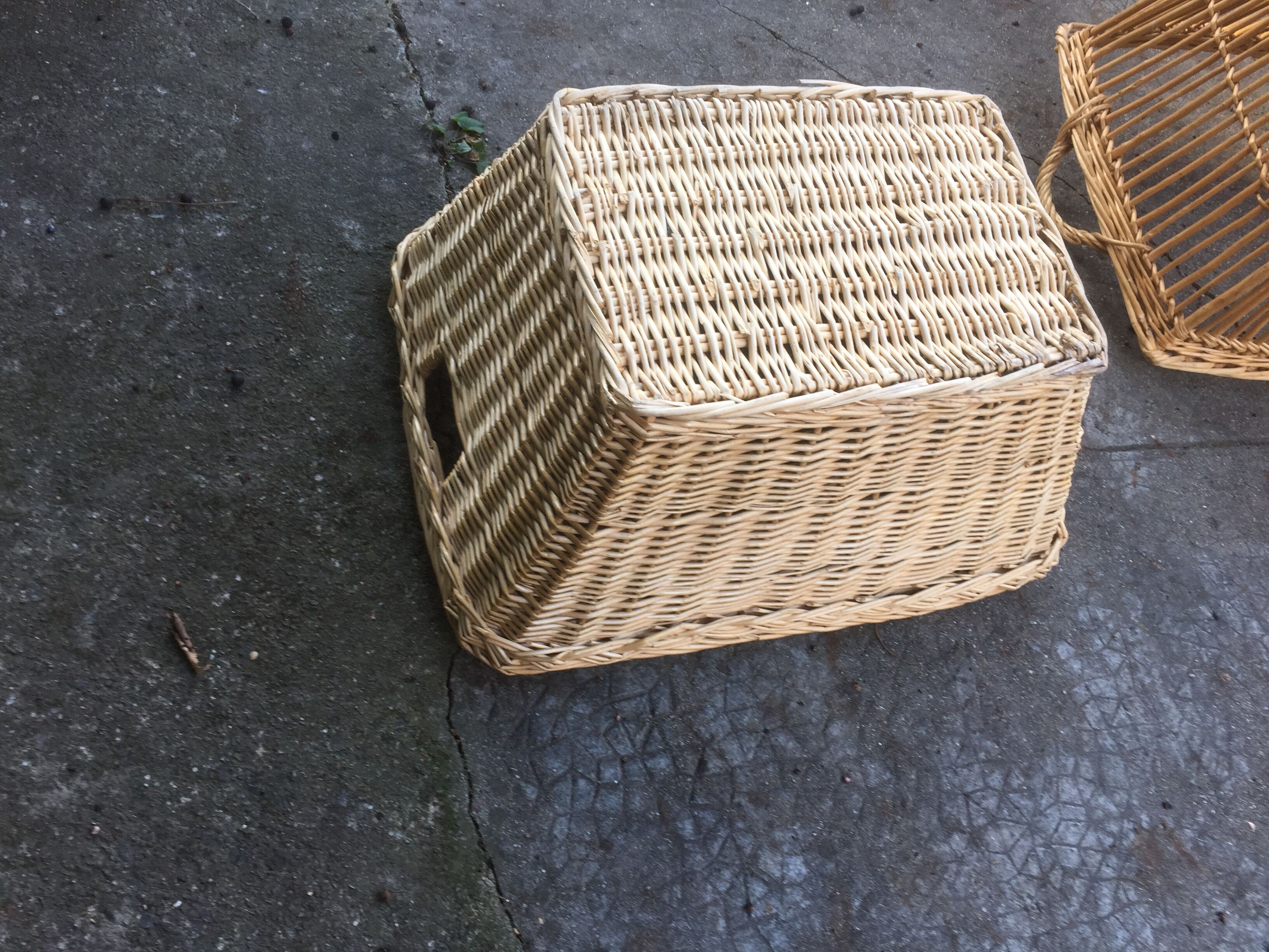 Basket for cloths