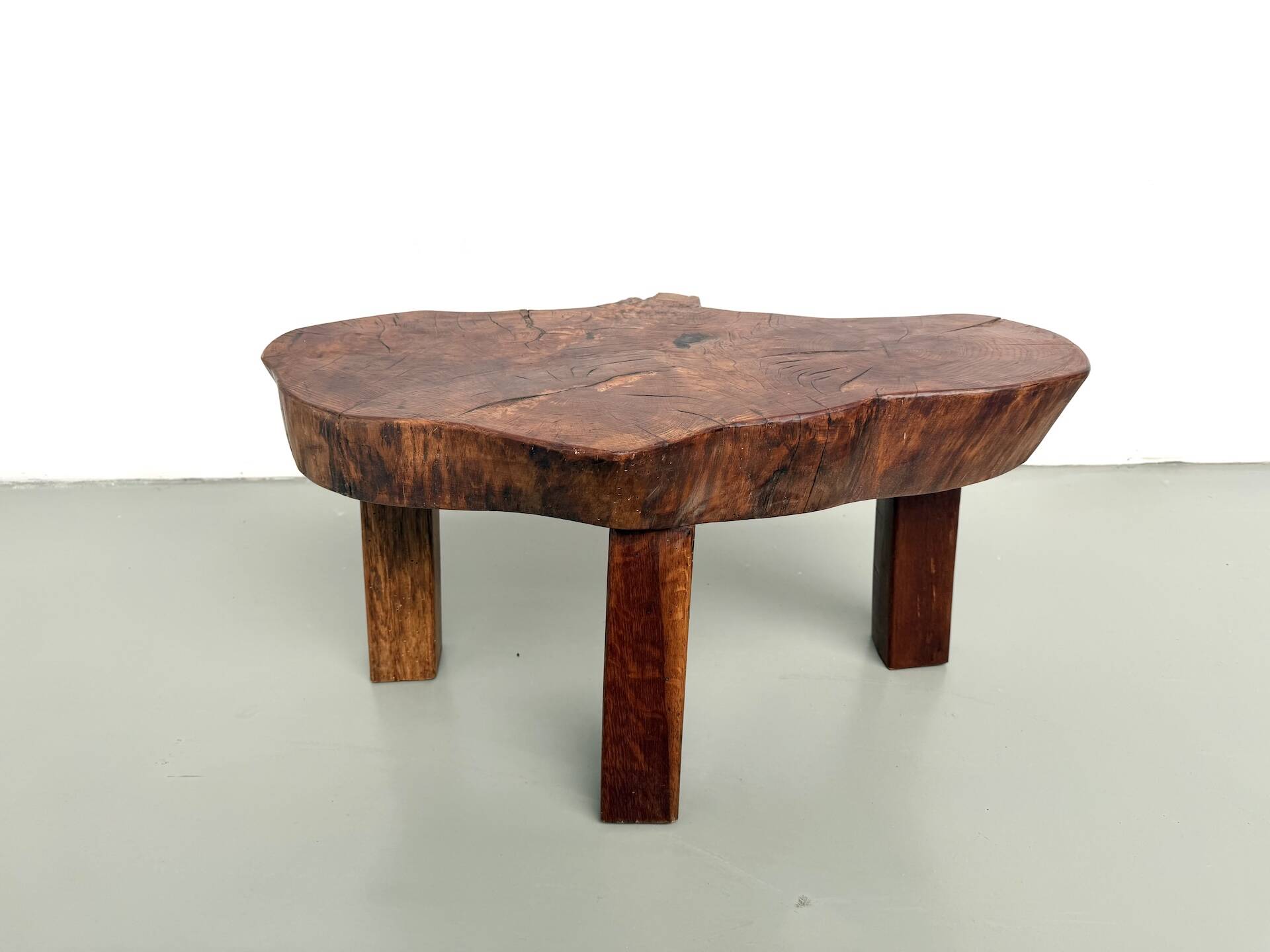 Brutalist tripod coffee table in solid teak – 1970s