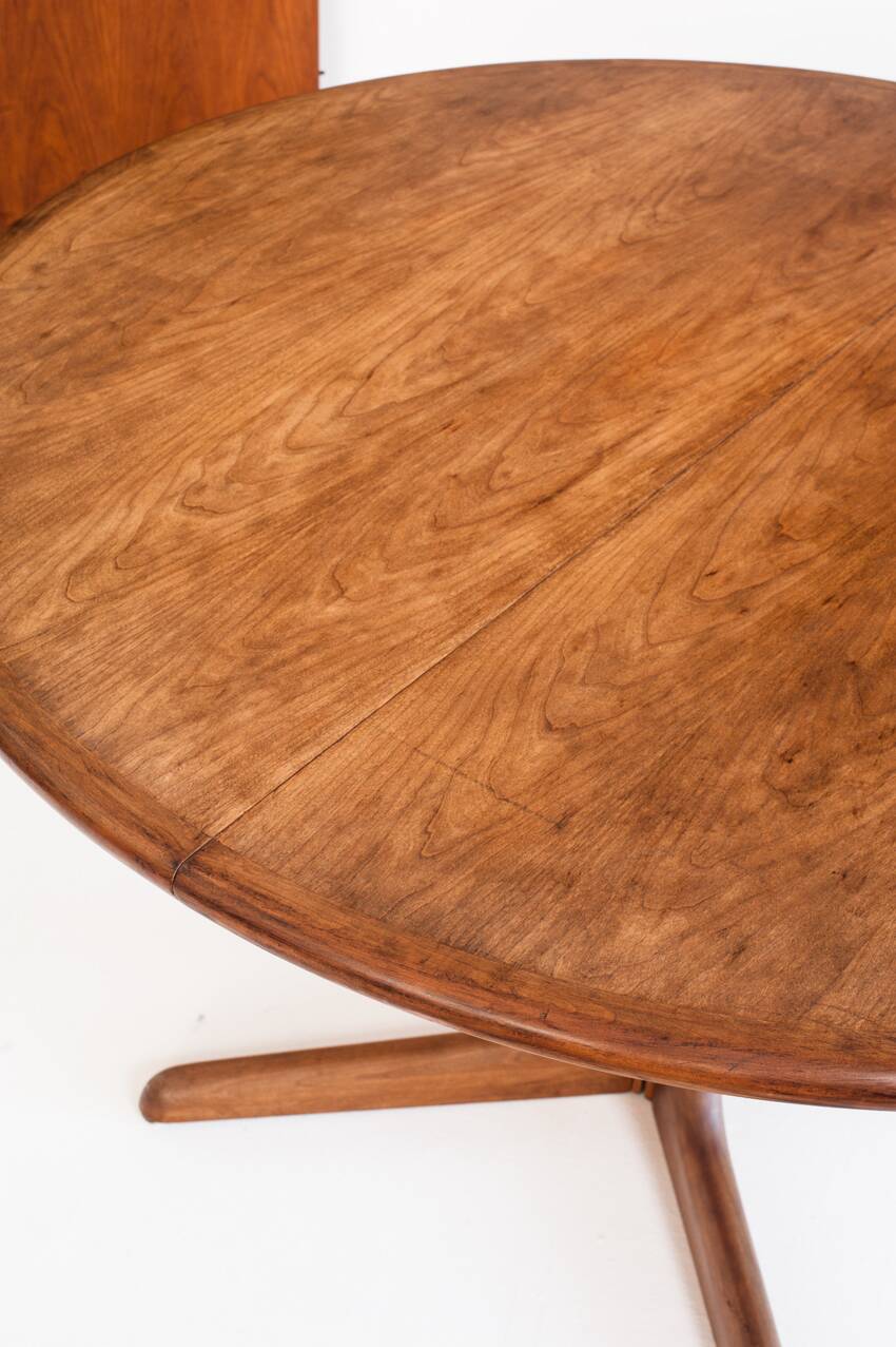 Vintage dining table. Scandinavian style with two extensions, France 60s.