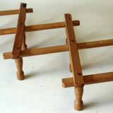 Extendable wooden ooat rack, vintage from the 1960s