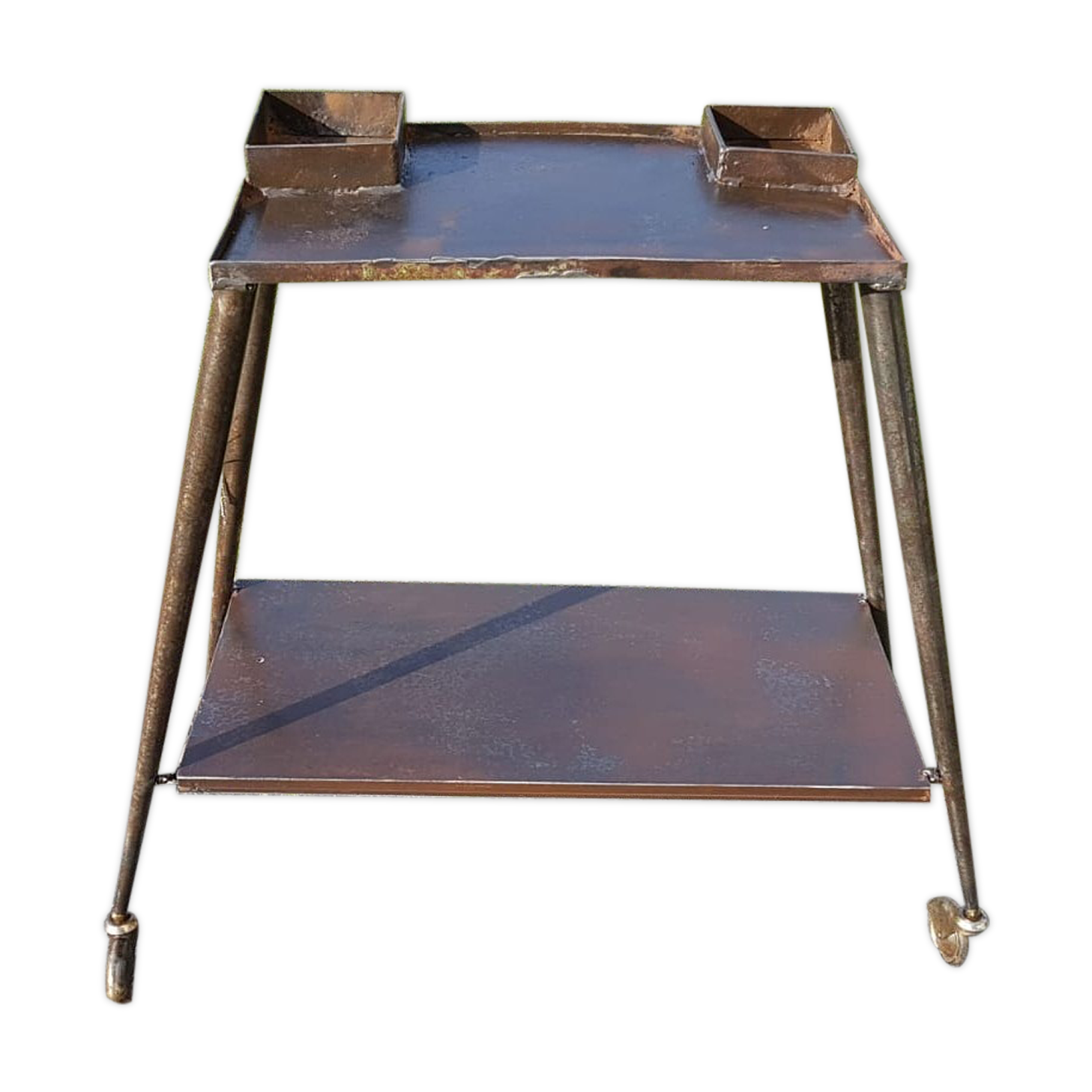 Industrial dessert on wheels