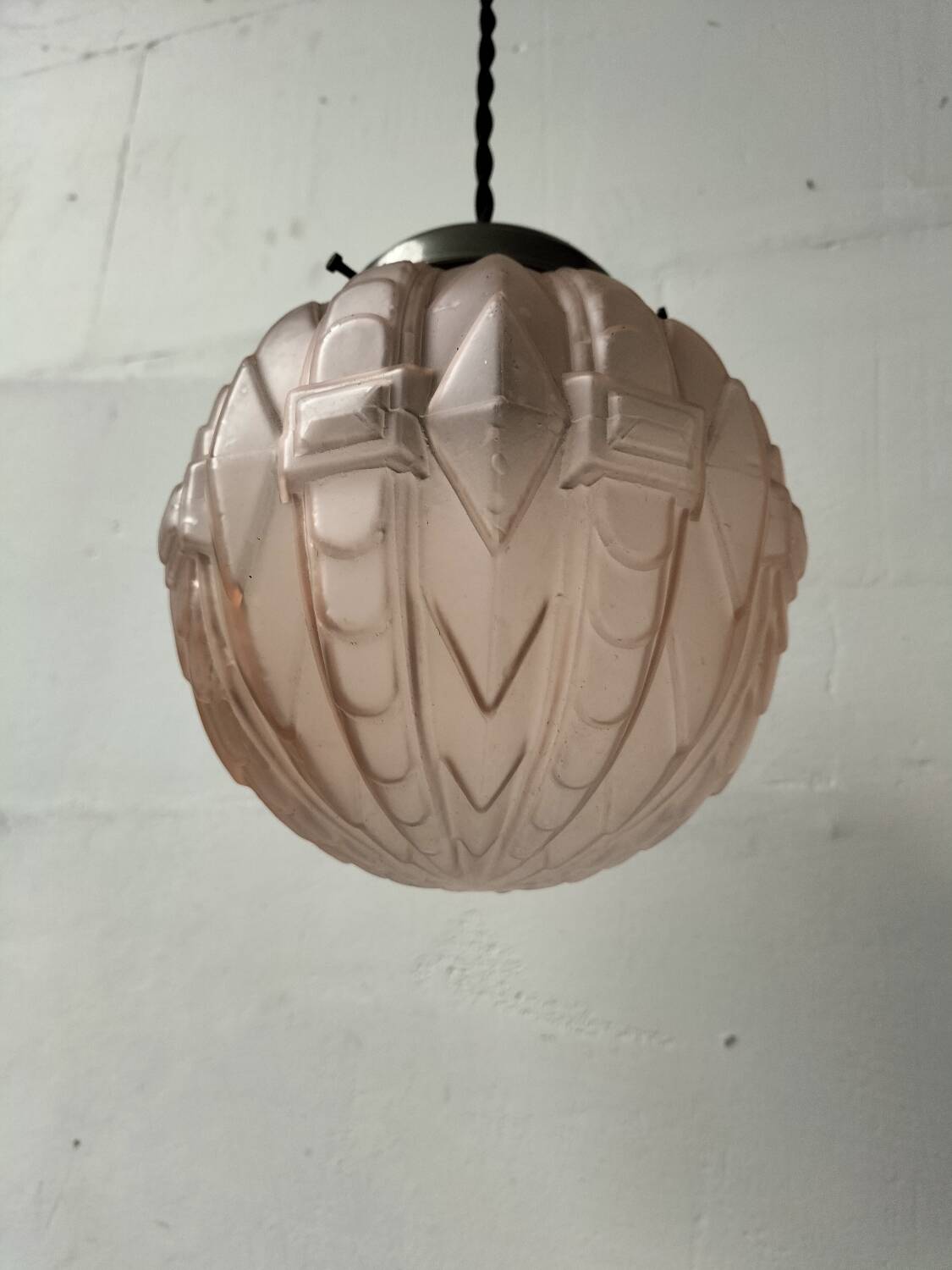 Art Deco glass suspension