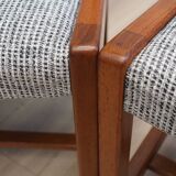 Ensemble de cinq chaises en teck, design danois, années 1970, production : Danemark