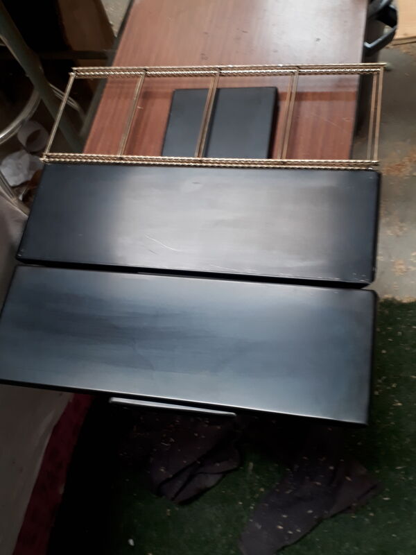 Étagère String métallique armature torsadée doré