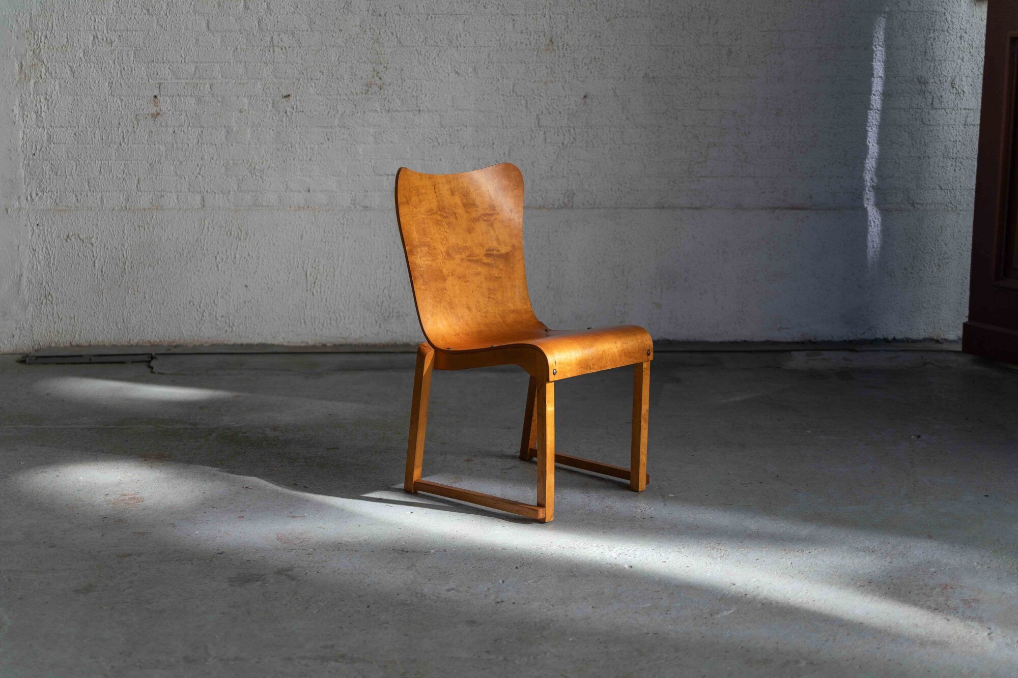 Ensemble de 6 chaises de salle à manger par Axel Larsson