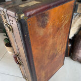 Ancienne malle cabine vintage