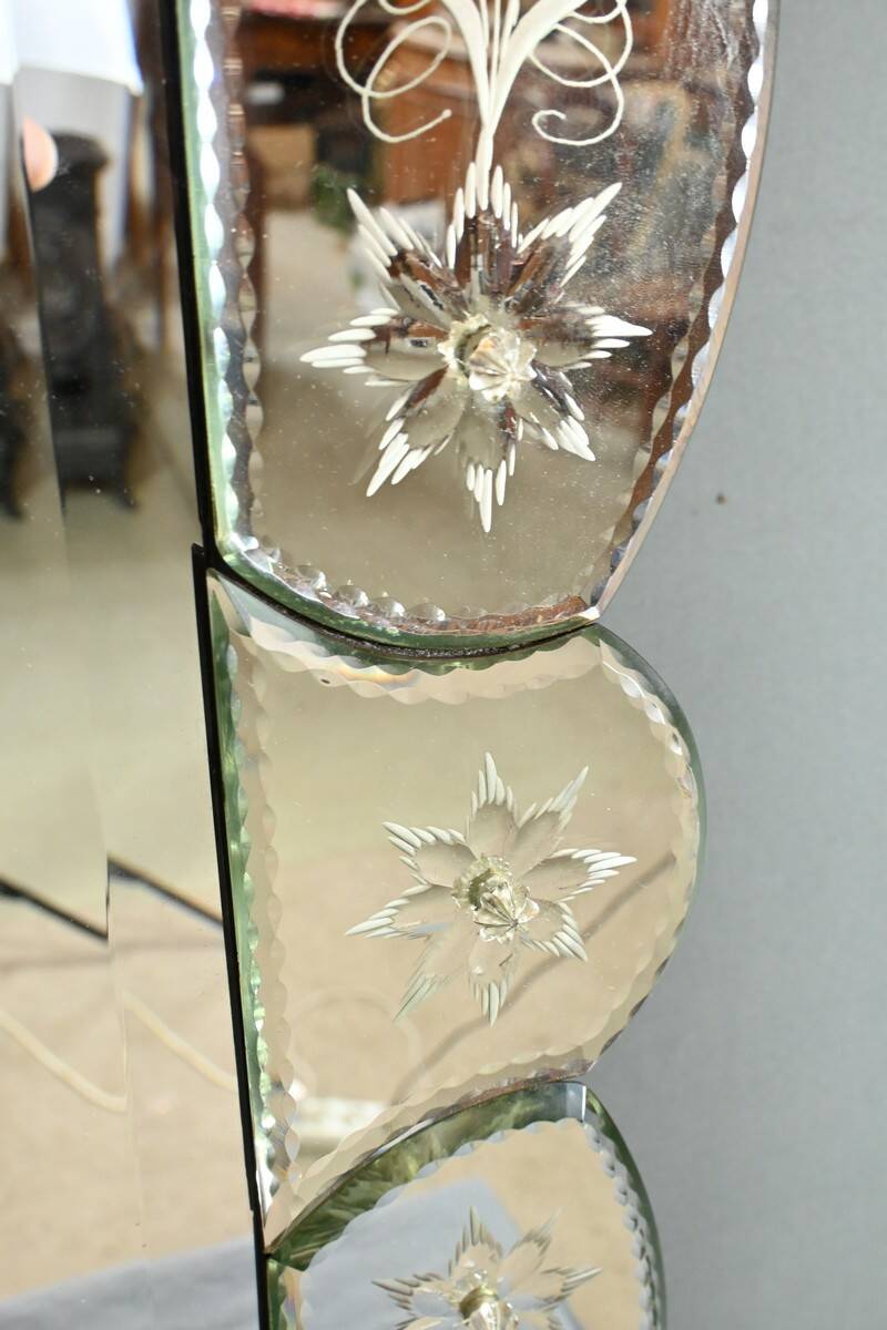 Venetian Murano Glass Mirror, Italy – Early 20th Century