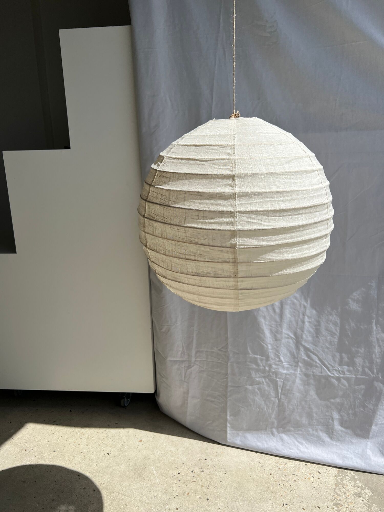 Hanging lamp in rattan and round japanese natural linen d:50