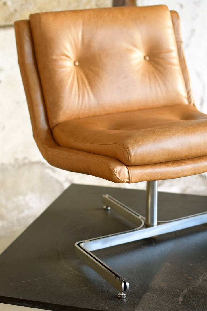 Leather armchair by Raphael Raffel for Apelbaum - France 1970