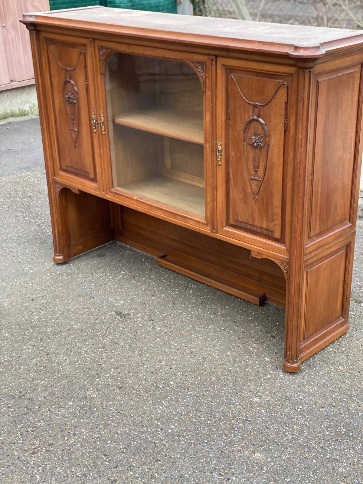 Buffet Louis XVI en bois massif 1930