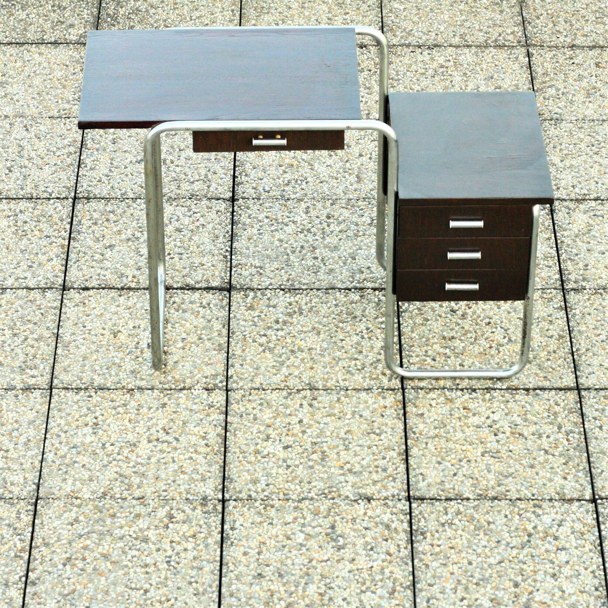 Bureau pour femme fonctionnaliste/Bauhaus