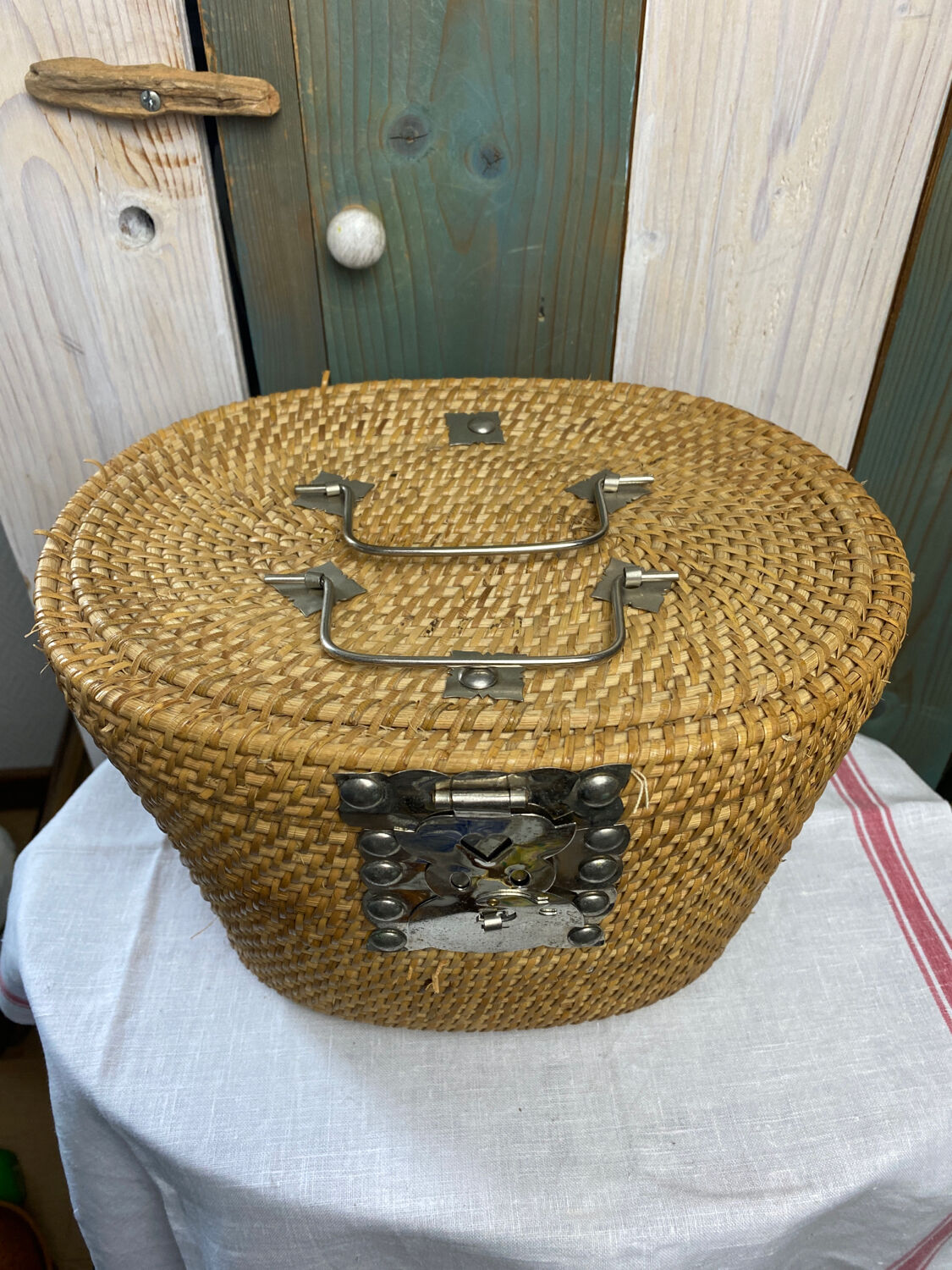 Vintage oriental tea basket