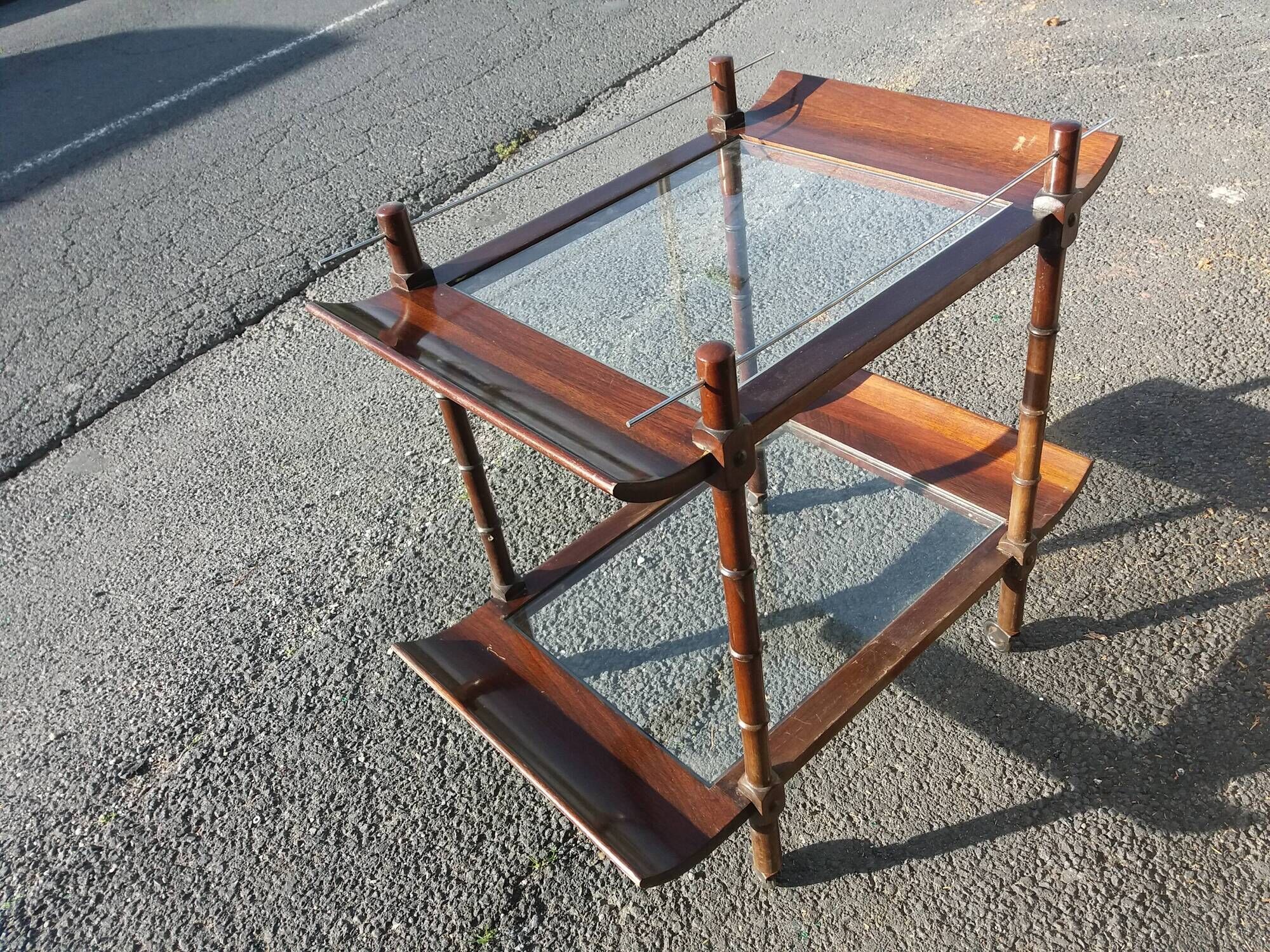 Bar rolling serving double trap pagoda wood and glass 1950s mahogany
