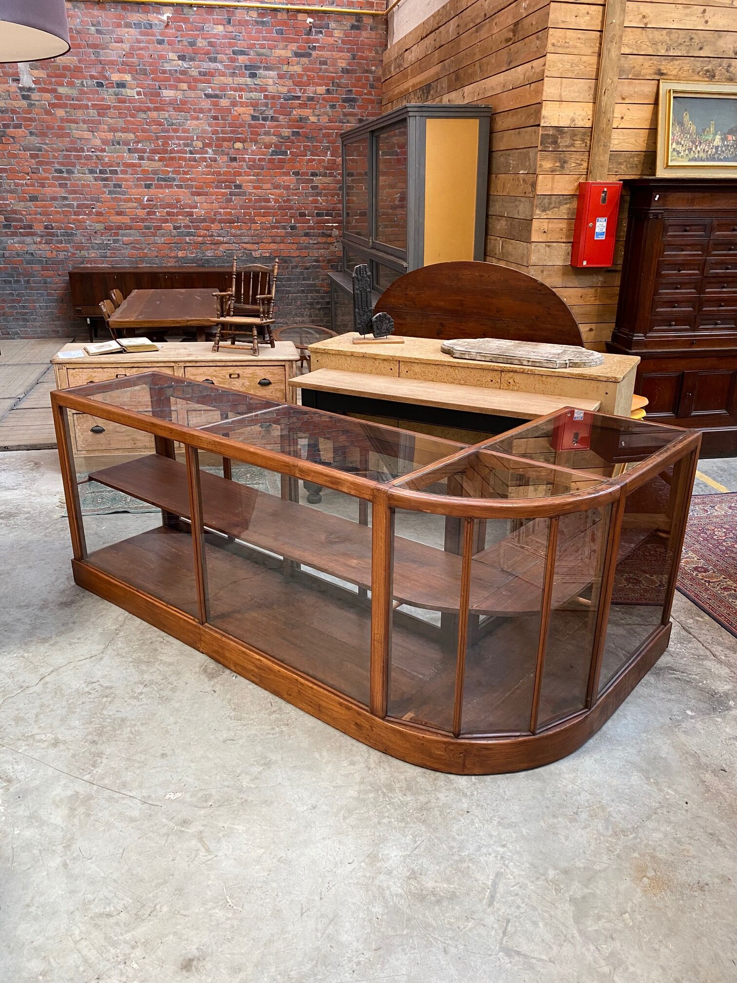 Mahogany corner display counter