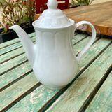 White porcelain coffee pot