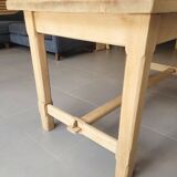 Farmhouse table