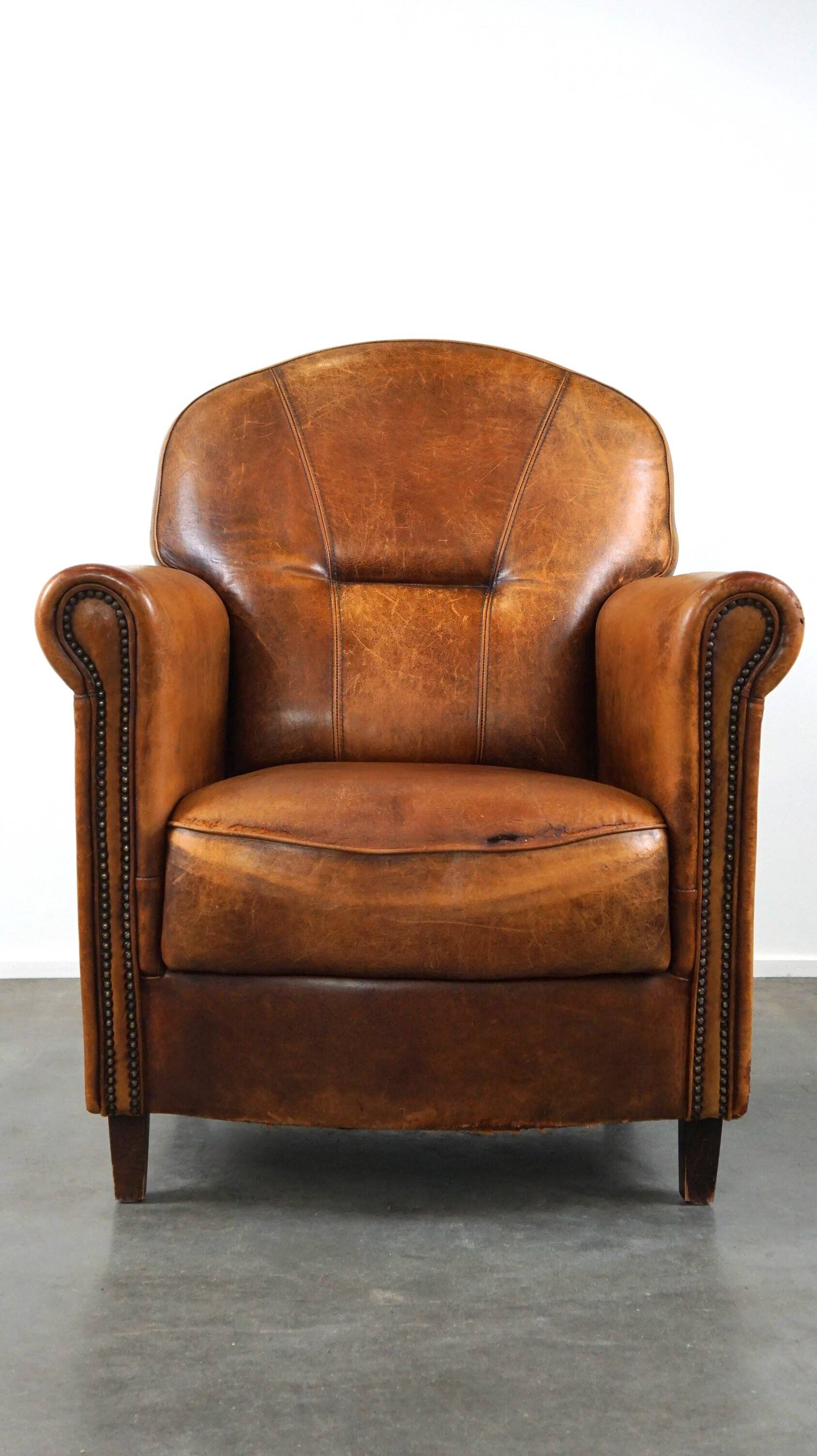 Super rugged sheepskin leather armchair with a wonderfully rugged look