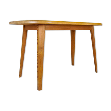 Table basse en pin du milieu du siècle par Carl Malmsten, Suède, années 1940