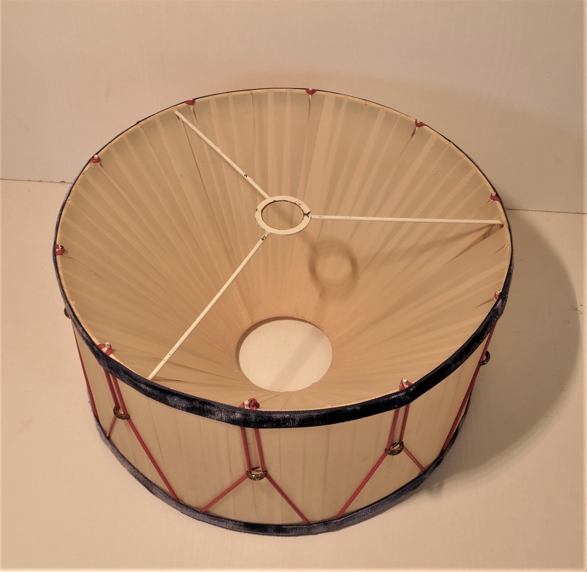 Vintage drum-shaped shade