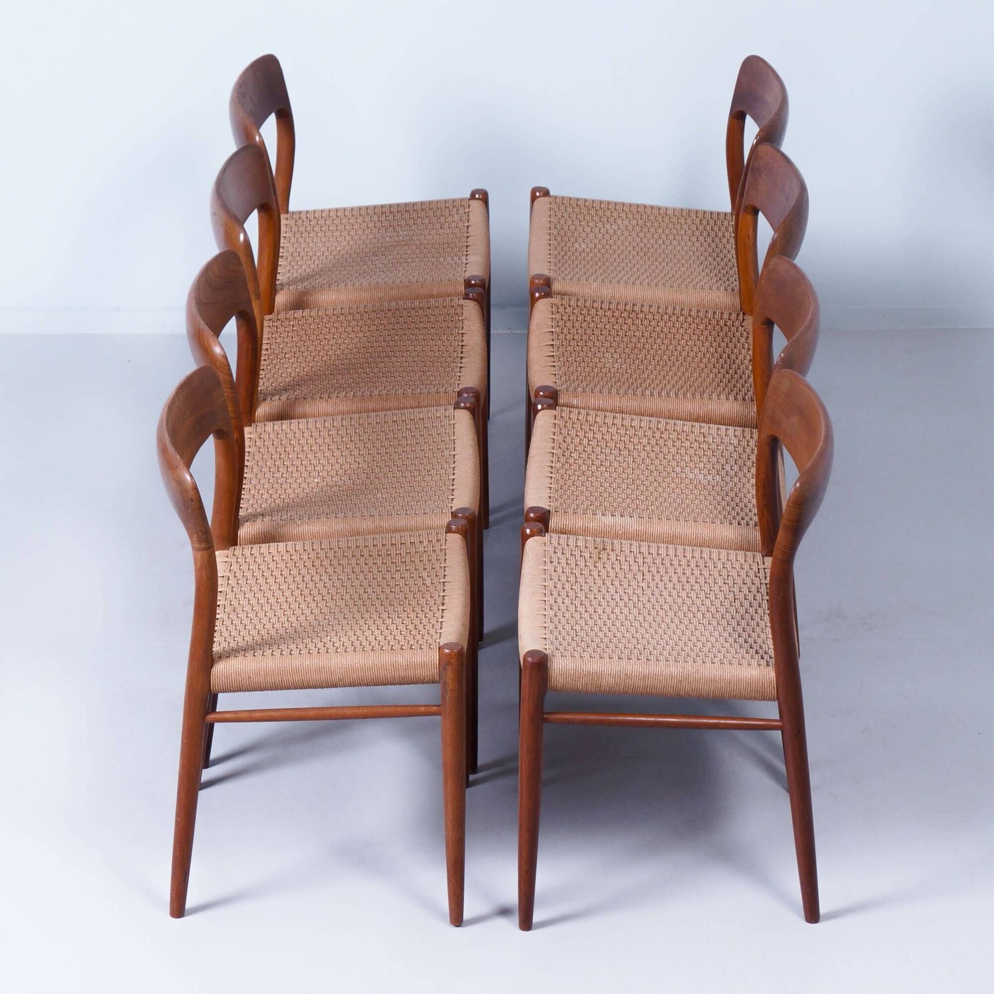 Danish extendable teak dining set with 8 Møller Model 75 chairs, 1960s