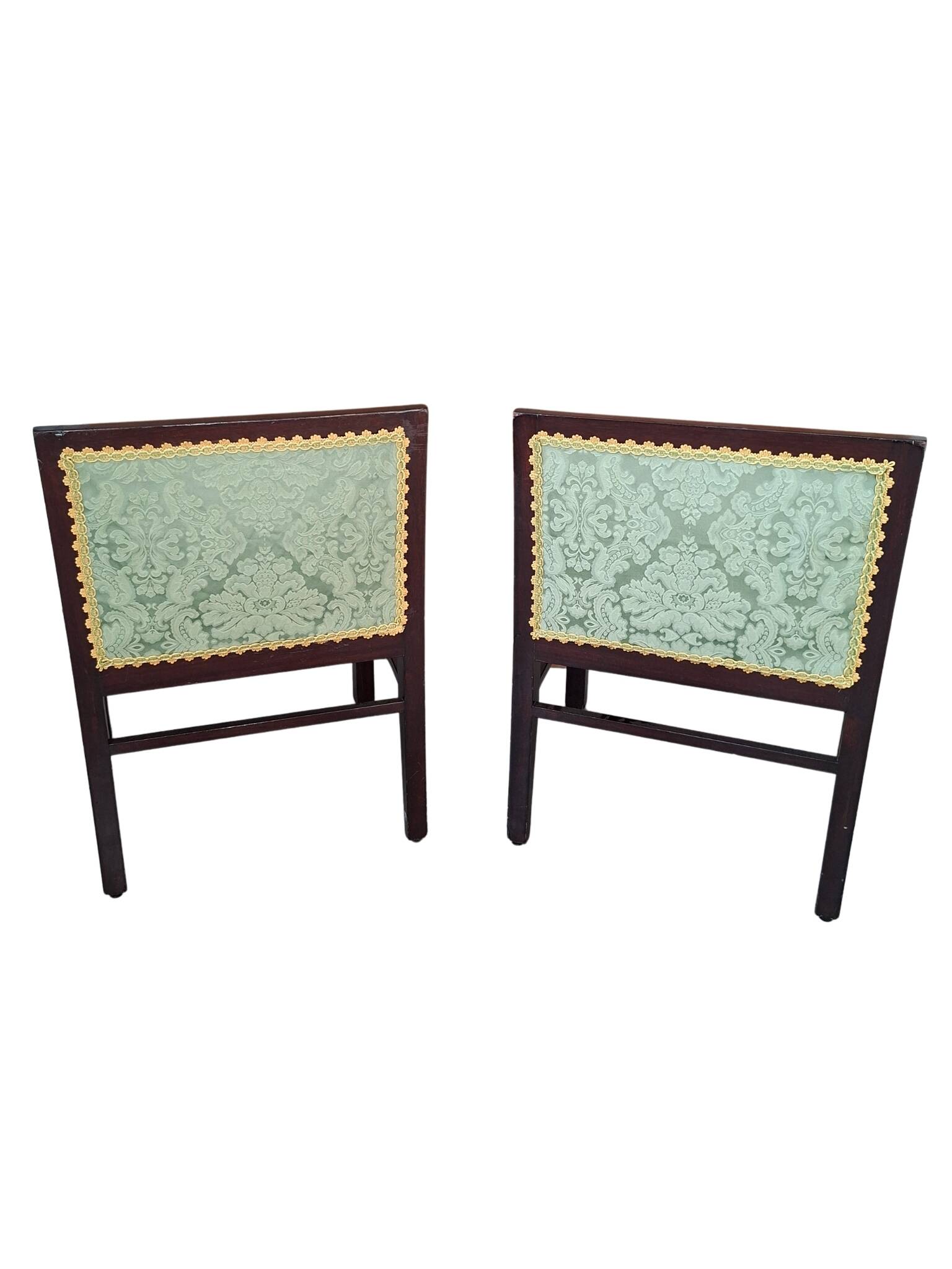 Coppia di Poltroncine Vintage Anni '70 in Mogano e Pregiata Seta di San Leu